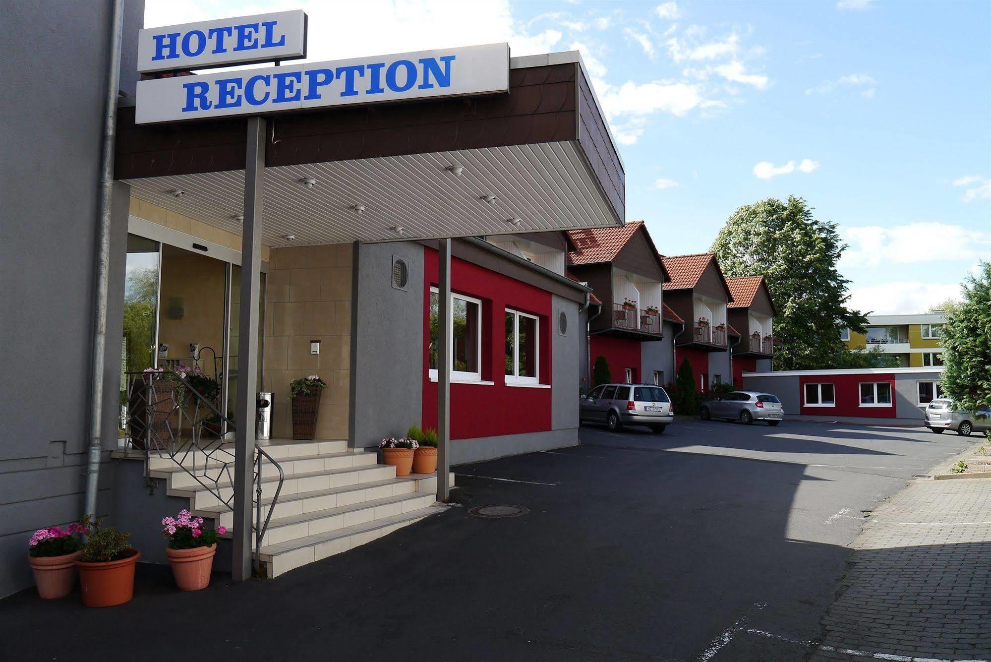 Adesso Hotel Gottingen - Pay At Property On Arrival-Ihr Automatenhotel In Göttingen Exterior foto